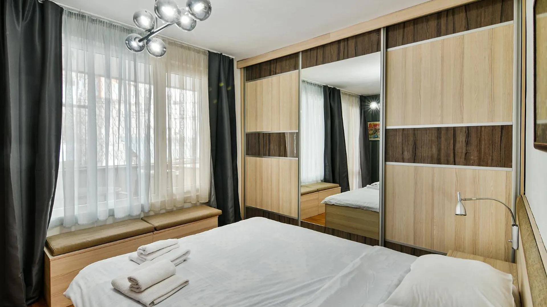 Budget Flat In Central Varna