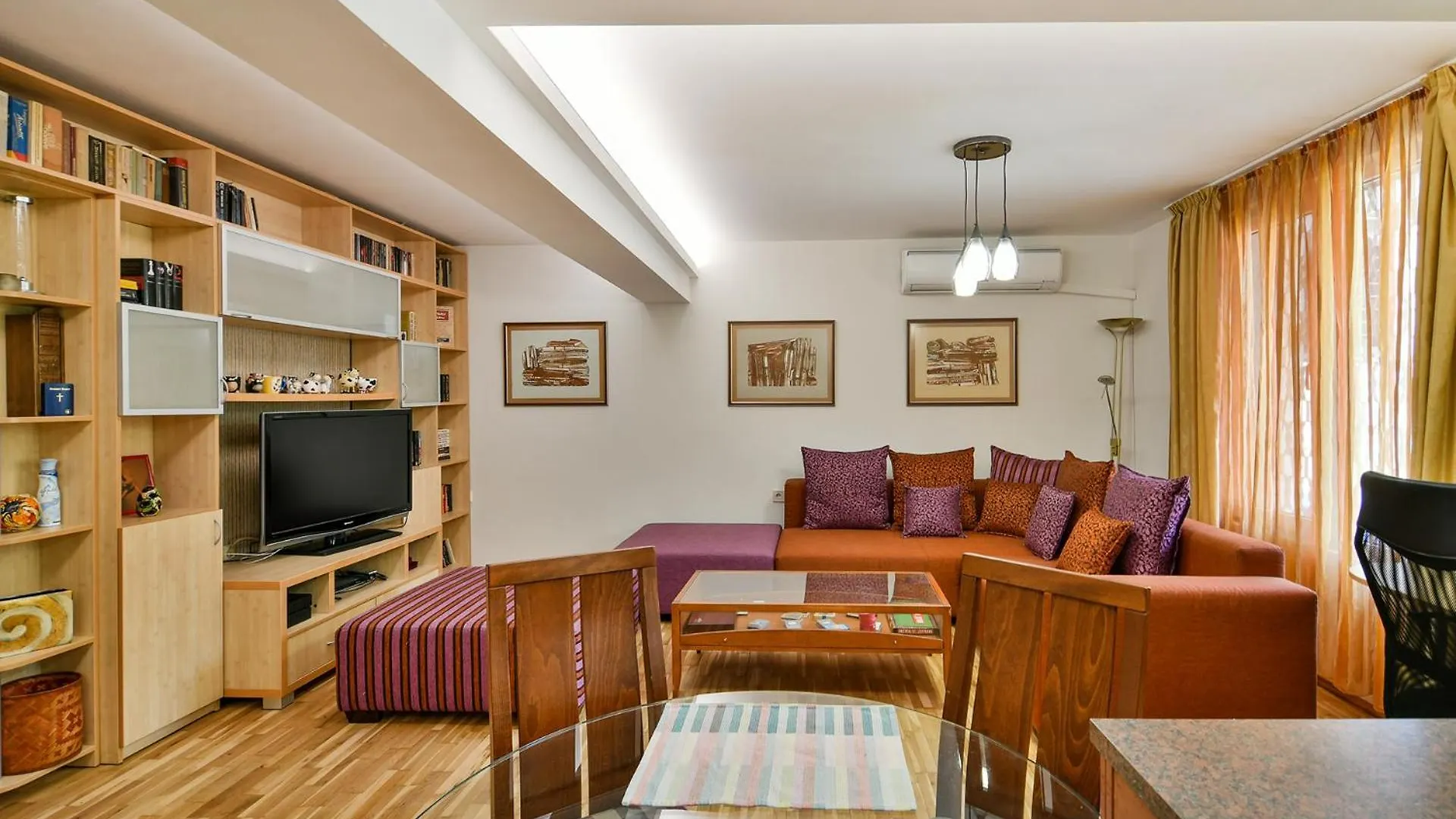 Budget Flat In Central Varna Appartement