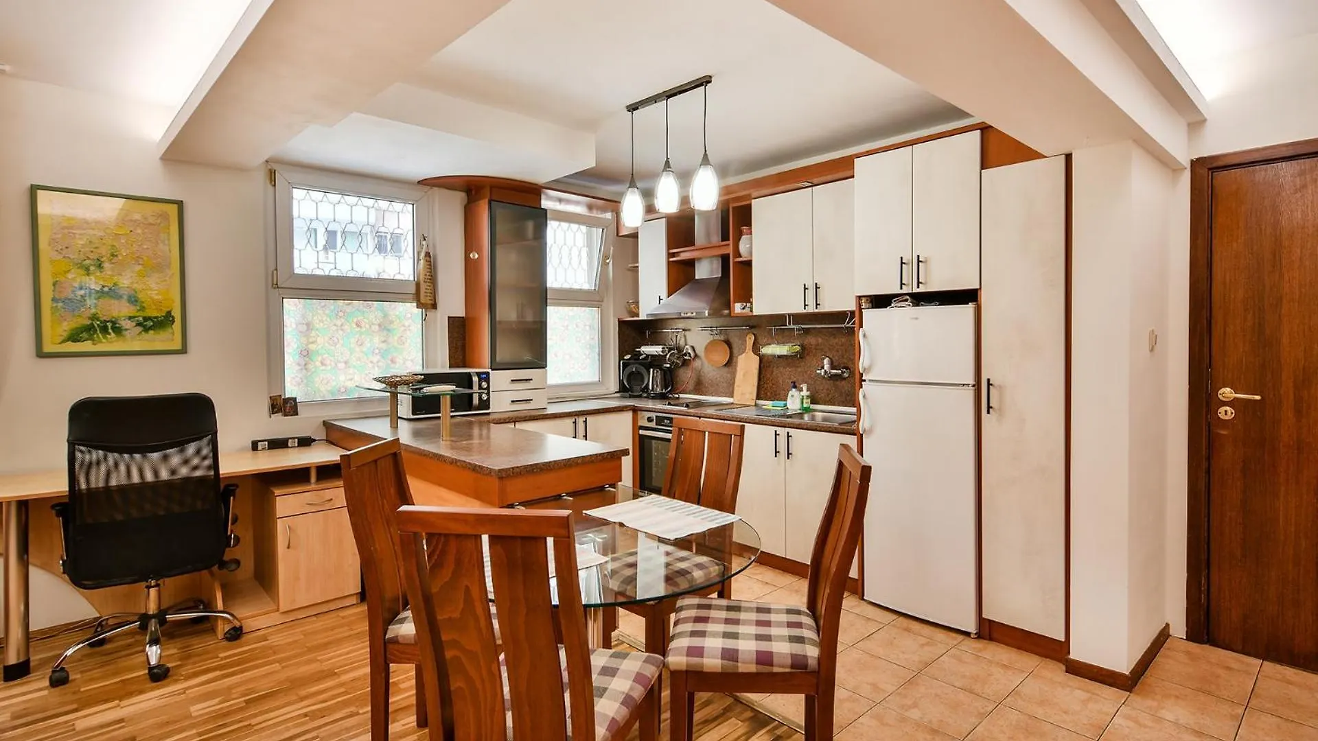 Budget Flat In Central Varna Appartement